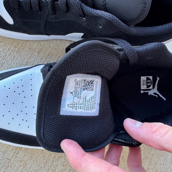 Air Jordan 1 Low SE - Picture 7 of 9